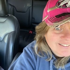 Meet your Posher, Deveni